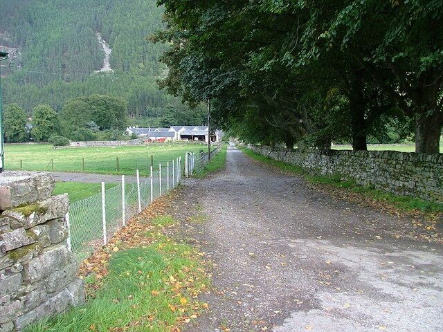 Entrance Auchlonachan Farm The farm is part of Inverbroom Estate.