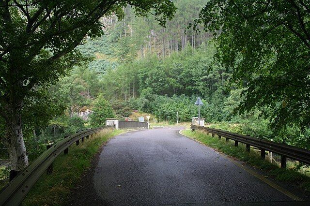 Across the bridge to Lael Forest.
