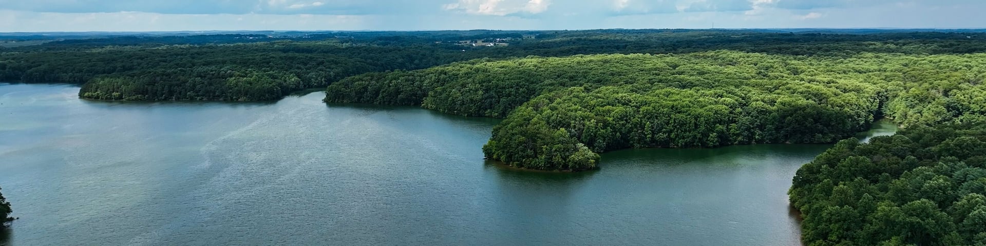 Clarksville Hotel Guide