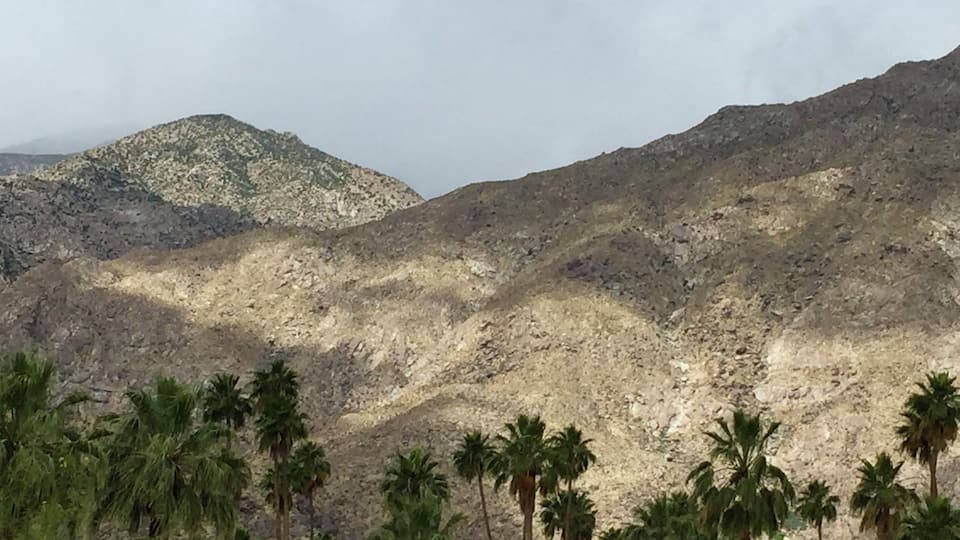 Light and shadows on the east face of Mt San Jacinto. I love the mountain as the sun touches it differently throughout the day. Dancing in and out of the crevices and shadows. Never grows old. #culture. #weekend getaways