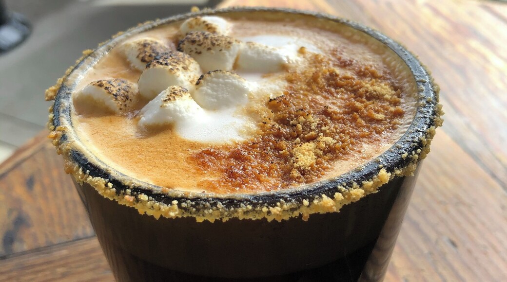 You know you want this #marshmallowlatte #ernestcoffee #lifeatexpediagroup