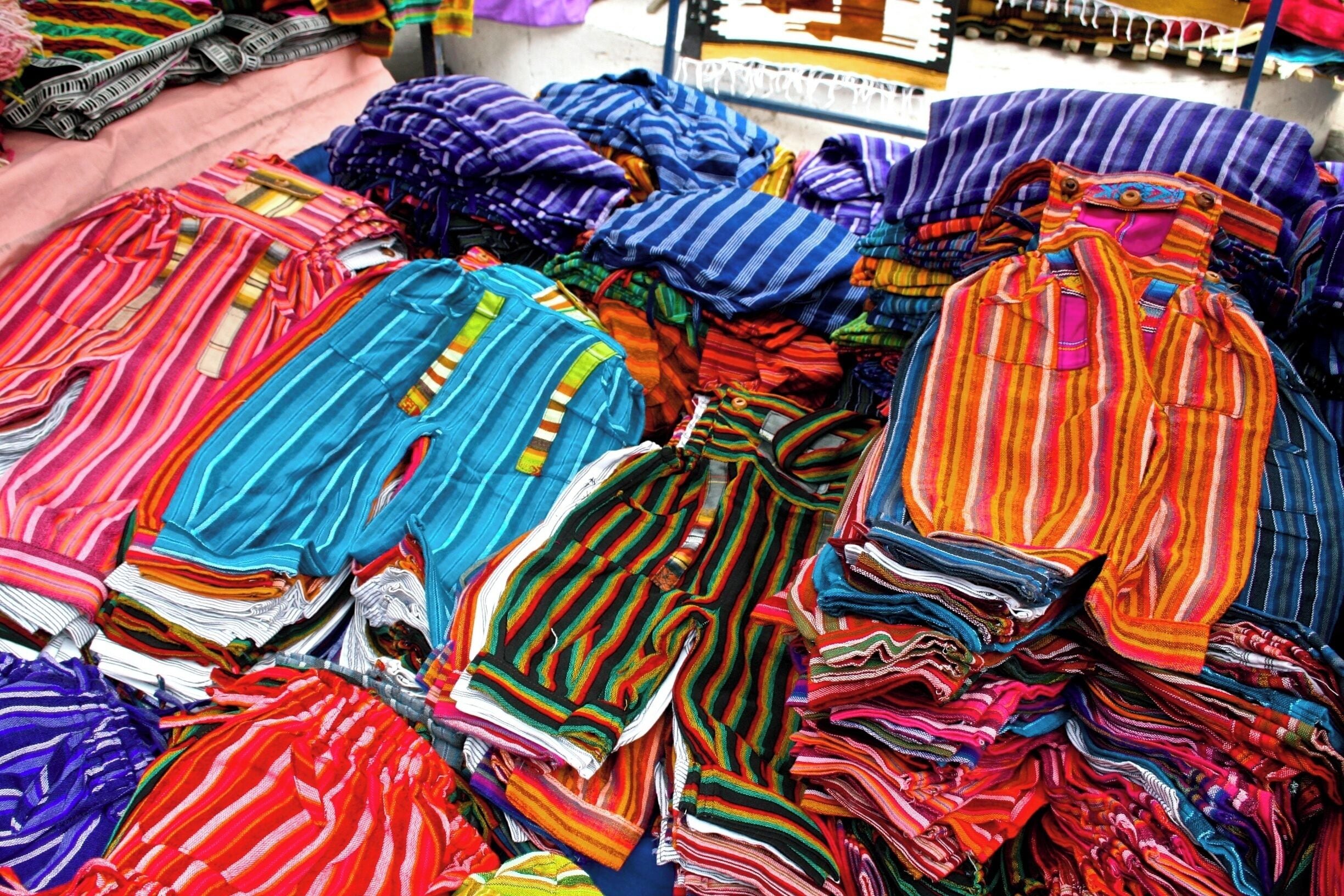 City tour of #Quito, #Ecuador revealed a beautiful city with lots of #architecture, #history, and a few surprises.  If you only have one day in Quito, I highly recommend a city tour that includes #Otavalo #Market with gorgeous #textiles made by proud, hardworking Ecuadorians. The drive thru the countryside and mountains alone is worth it.


#colorful