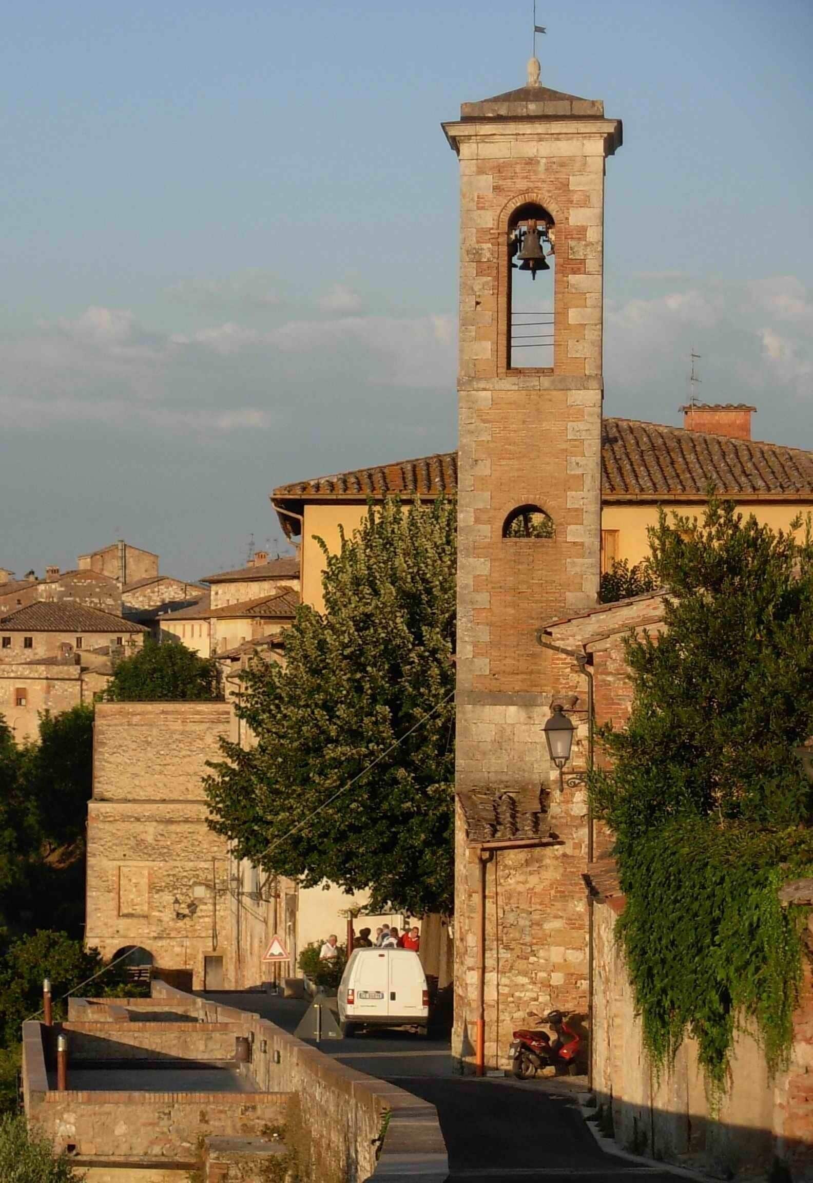 Colle di Val d'Elsa (Siena - Italia): Il Campanile della chiesa di Santa Caterina