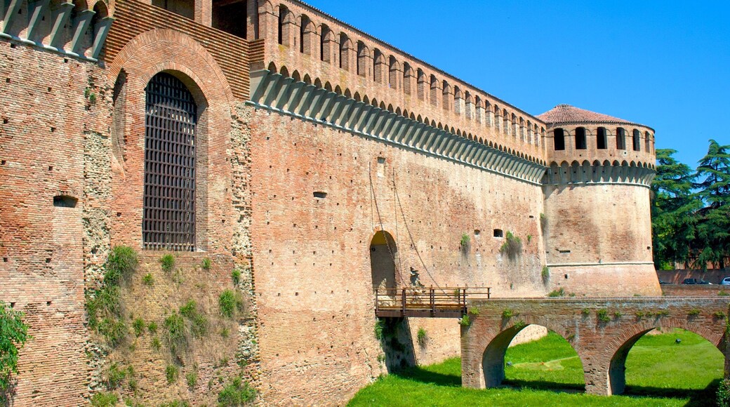 Imola featuring heritage architecture and château or palace