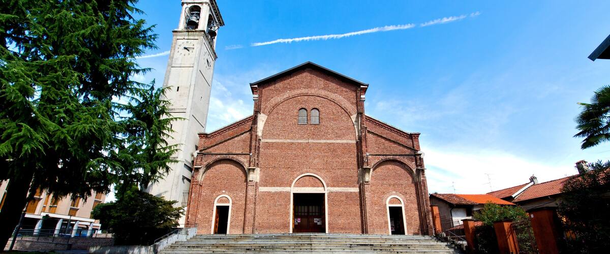 cardano al campo in the old church closed brick