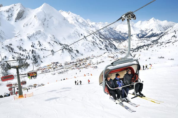 Obertauern welches beinhaltet Skifahren, Schnee und Berge