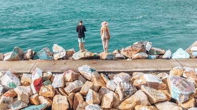Exploring the beautiful east coast of Australia, while we’re home.
So lucky to live in such a beautiful place.
💙
While the Australian coastline is very clean compared to many other countries we’ve travelled to, there seems to be no getting away from plastic pollution.
As a responsible traveller, we think it’s only right to leave a place better than when you found it.
When we come across trash or washed up materials on the beach we can’t help but collect them for proper disposal.
🌍
This small act performed by millions of people on a daily basis can have huge positive implications for our planet’s wellbeing.
Cheers to exploring, the right way.
#travelcouple #australia #plasticfree #TroverRT