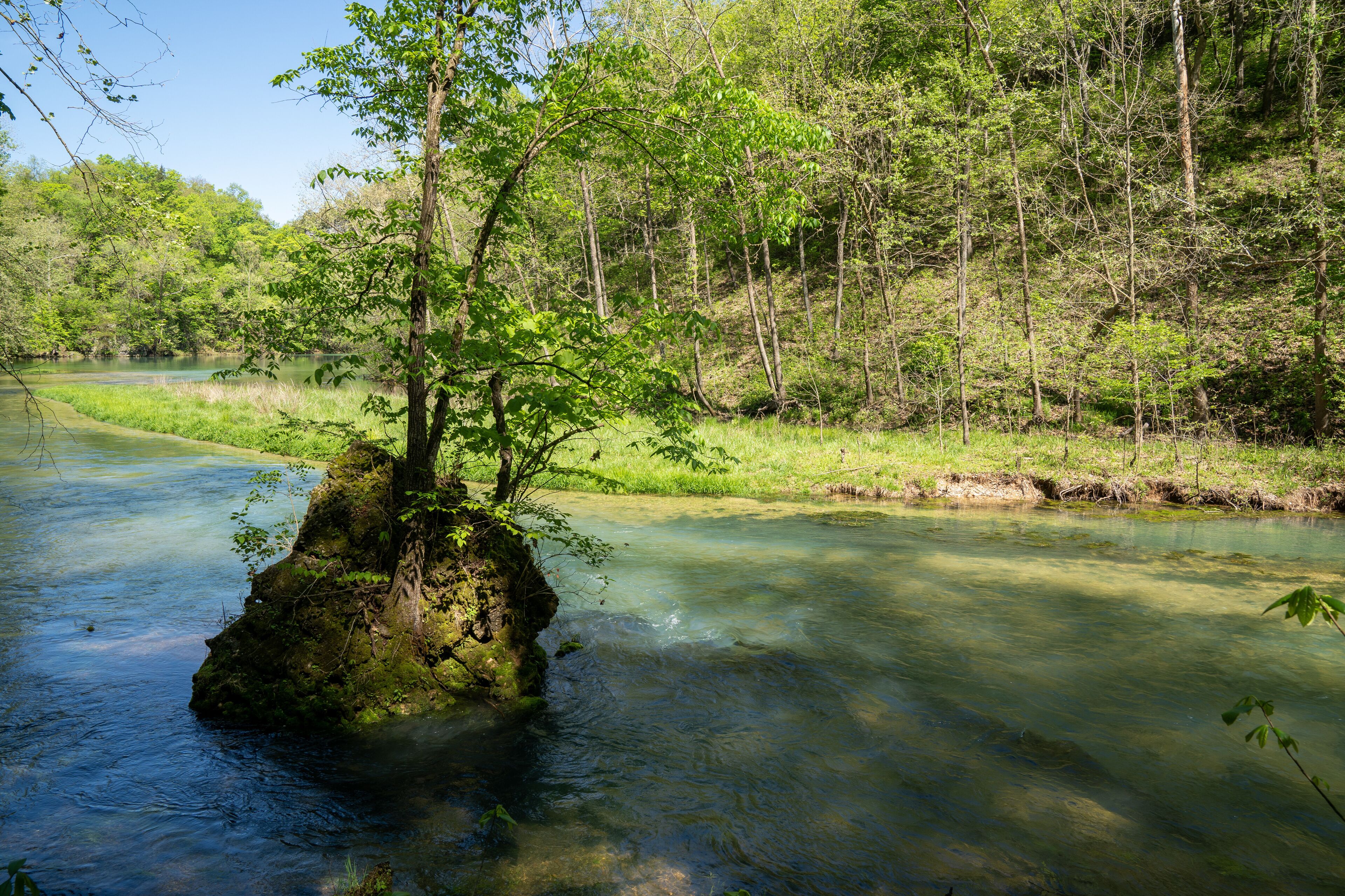 Beautiful clear spring blue water in Ha Ha Tonka State Park - Lake of the Ozarks, Missouri
