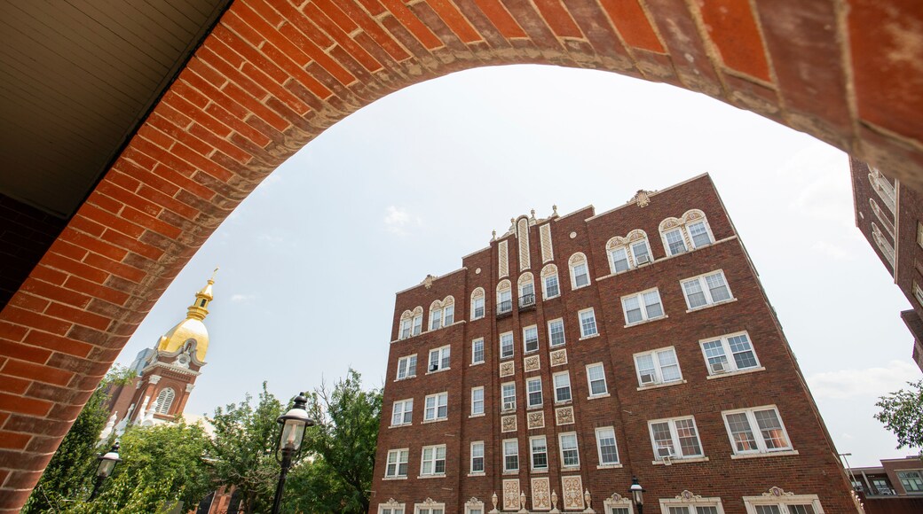 Daytime view of the historic buildings of the Quality Hill neighborhood of downtown Kansas City, Missouri, USA.