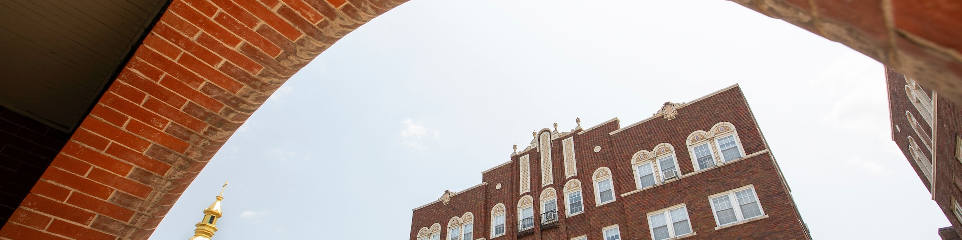 Daytime view of the historic buildings of the Quality Hill neighborhood of downtown Kansas City, Missouri, USA.