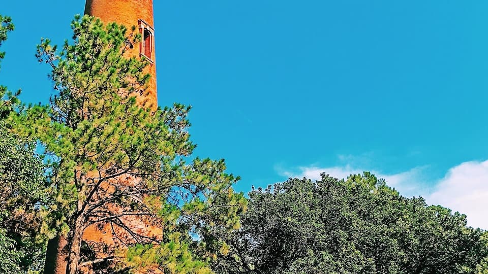 Cant wait to touch the tip of the lighthouse and see the whole corolla in north carolina. #BVSBlue #endlesssummer