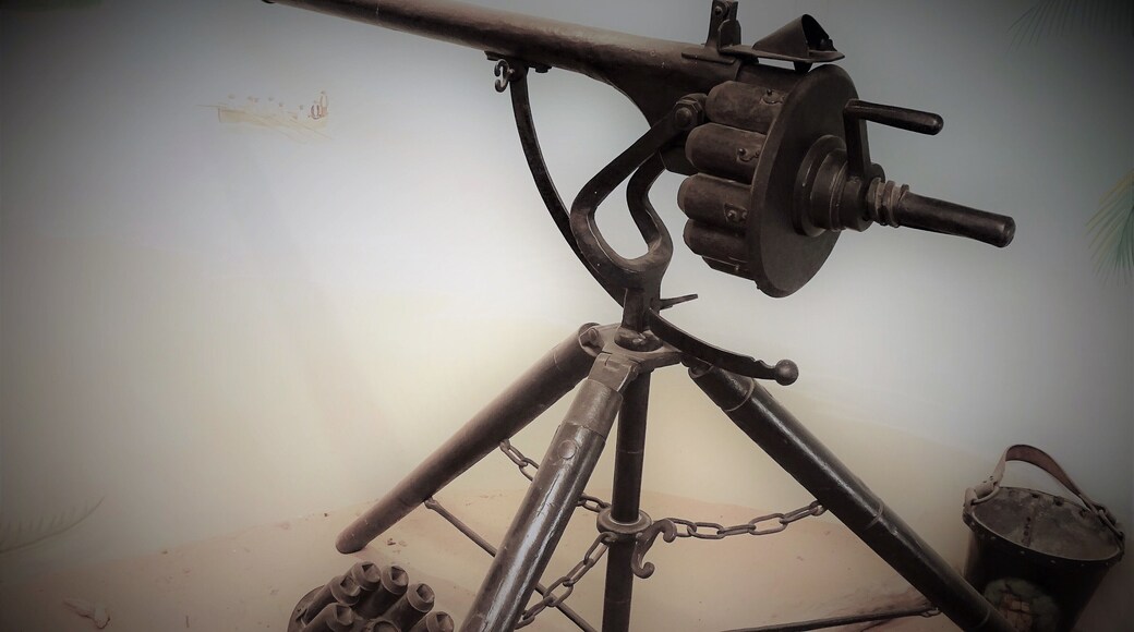 When you travel, you discover the strangest things. This is the “Puckle Gun”, an automatic weapon designed (in 1718) to fire "round bullets at Christians and square bullets at heathens". This copy can be seen in the Bucklers Hard Maritime Museum. #LocalSecrets