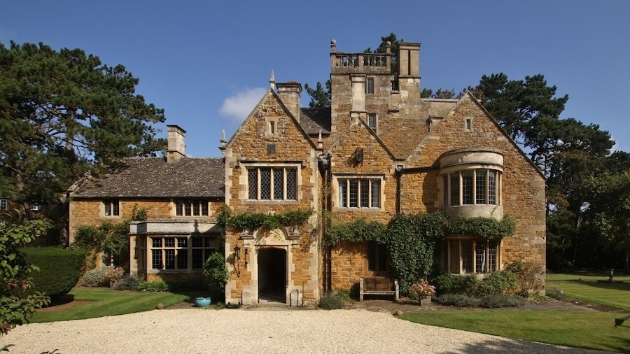Castle House, Deddington, Oxfordshire, seen from the south