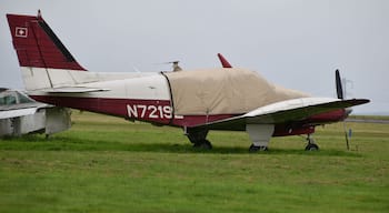 Beech B55 at Elstree,Herts.,07/08/16.