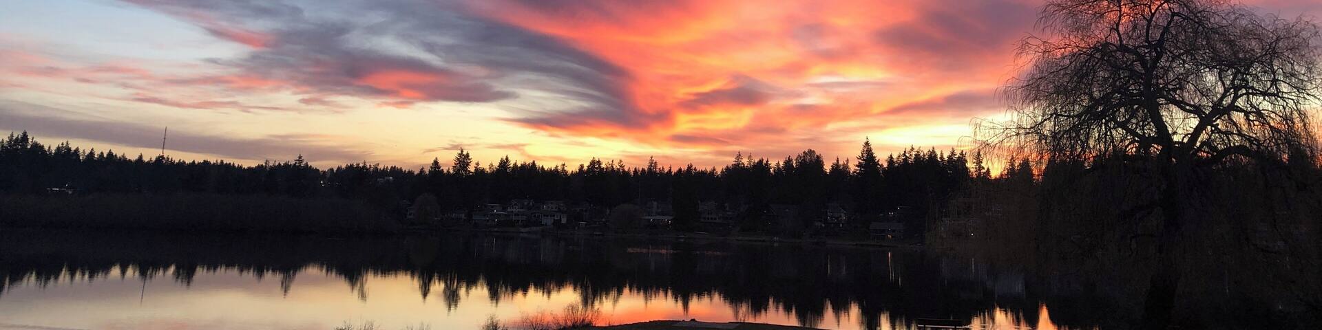 In the middle of nowhere...
Tip: collect all colors from the rainbow and make your own artwork
#lifeatexpediagroup