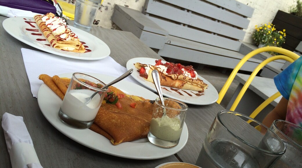 Averaged priced crêpes. Very delicious in a quaint rustic restaurant. A great addition to TR.