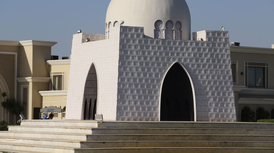 Tample of Mazar e Quaid. Picture of mausoleum of Quaid-e-Azam in bright sunny day, also known as mazar-e-quaid, famous landmark of Karachi Pakistan and tourist attraction of Pakistan.Baeutiful Footage