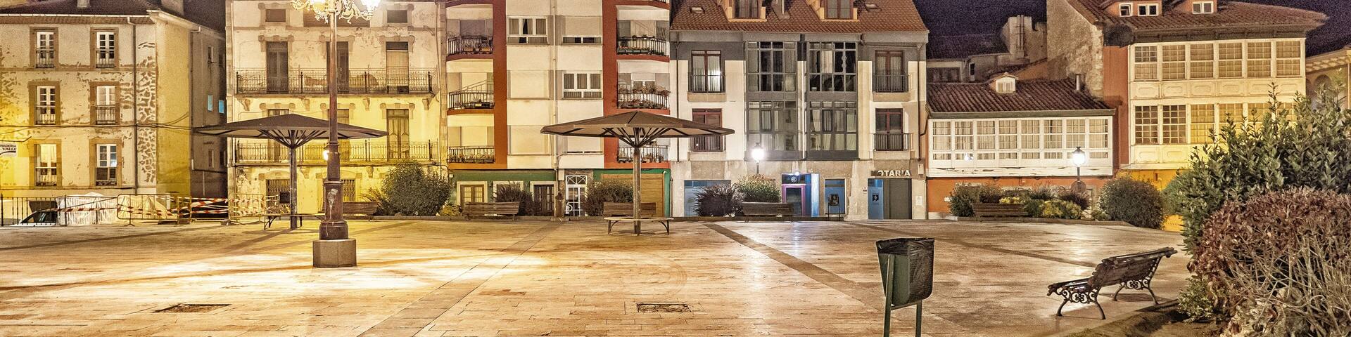 Street Scene, Traditional Architecture, Pravia, Principado de Asturias, Spain, Europe