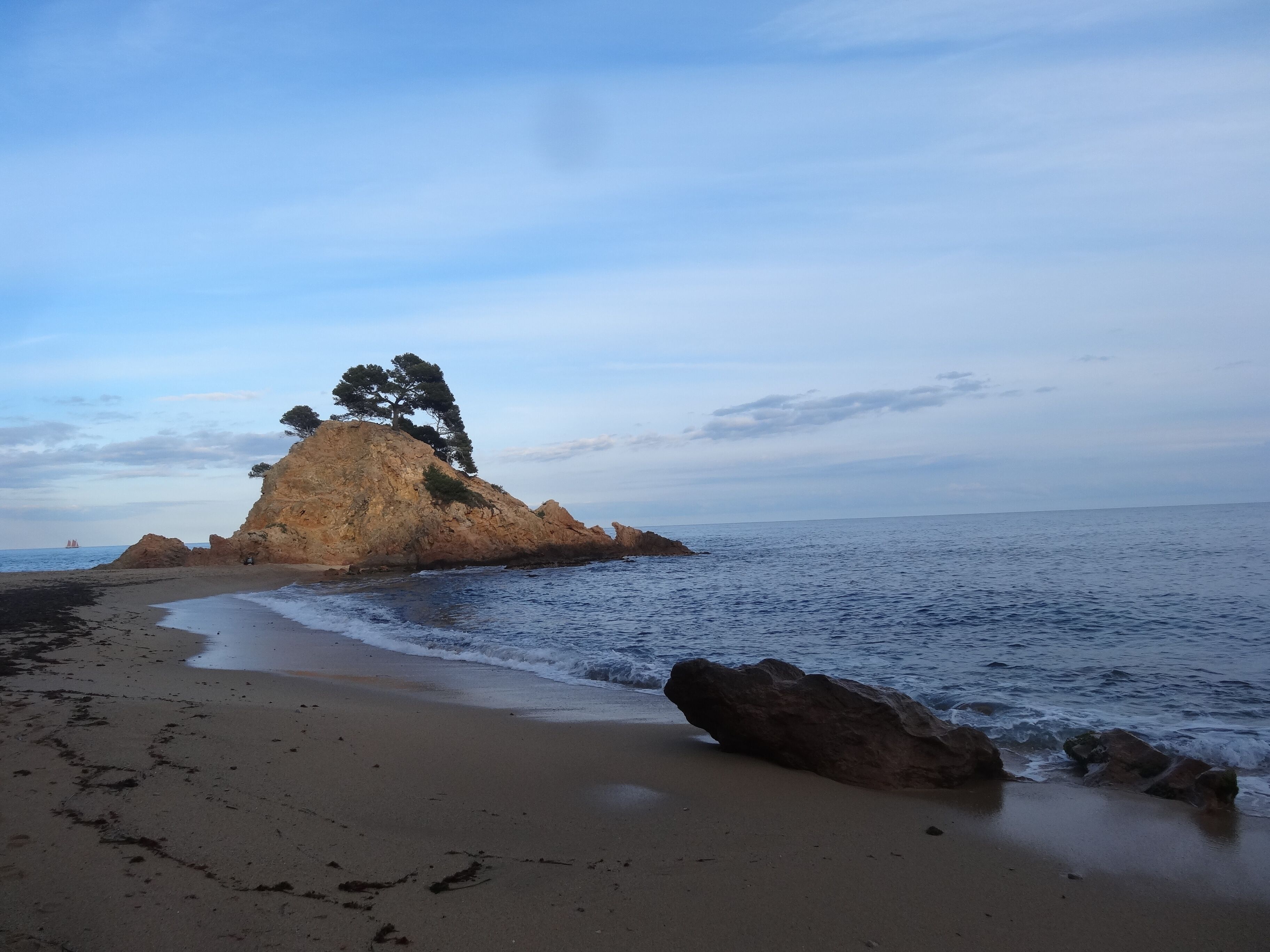 Platja de Sant Jordi, Calonge (maig 2013)