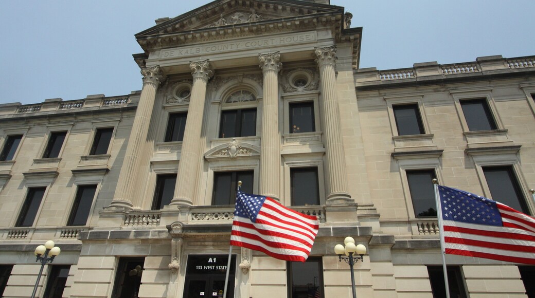 DeKalb County Courthouse