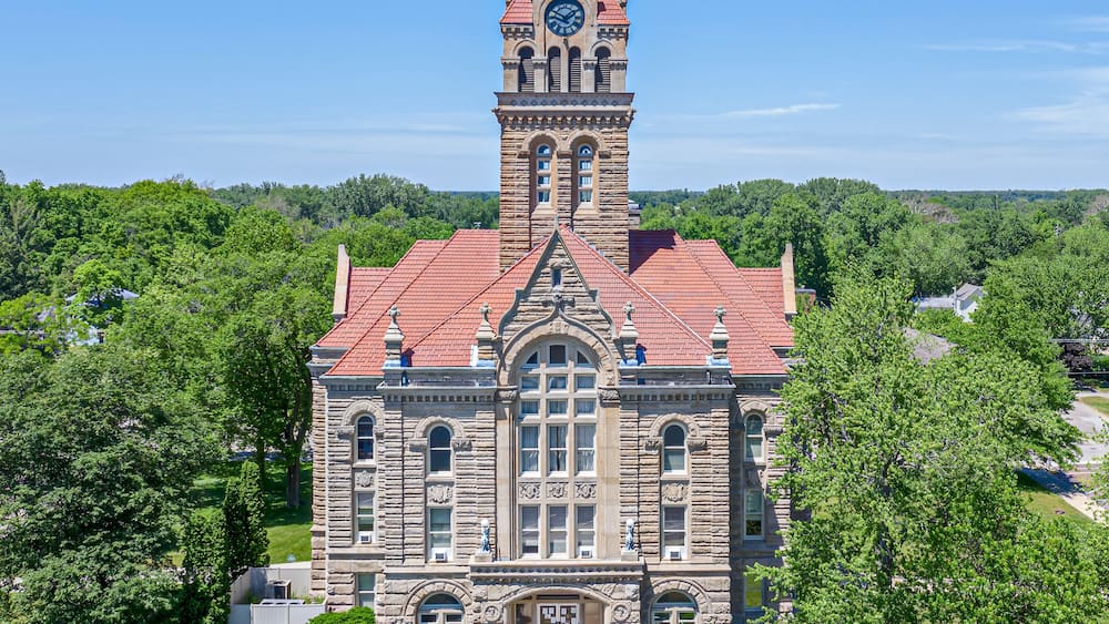 Starke County Courthouse