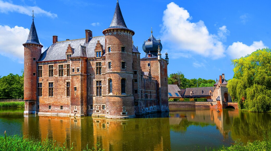 Cleydael Castle is a water castle in Aartselaar in the province of Antwerp, Belgium.