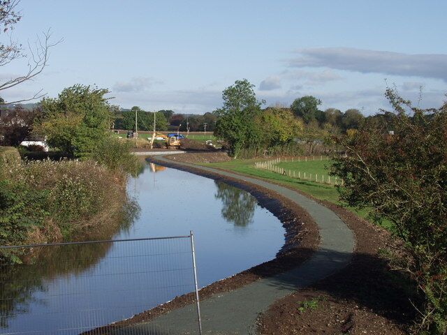 Montgomery Canal as many people wanted to see it. Canal is now almost full of water, it is about 150mm below the canal at Gronwen Wharf and still trickling in. Presumably it is still leaking a bit as all the banks get well wetted.