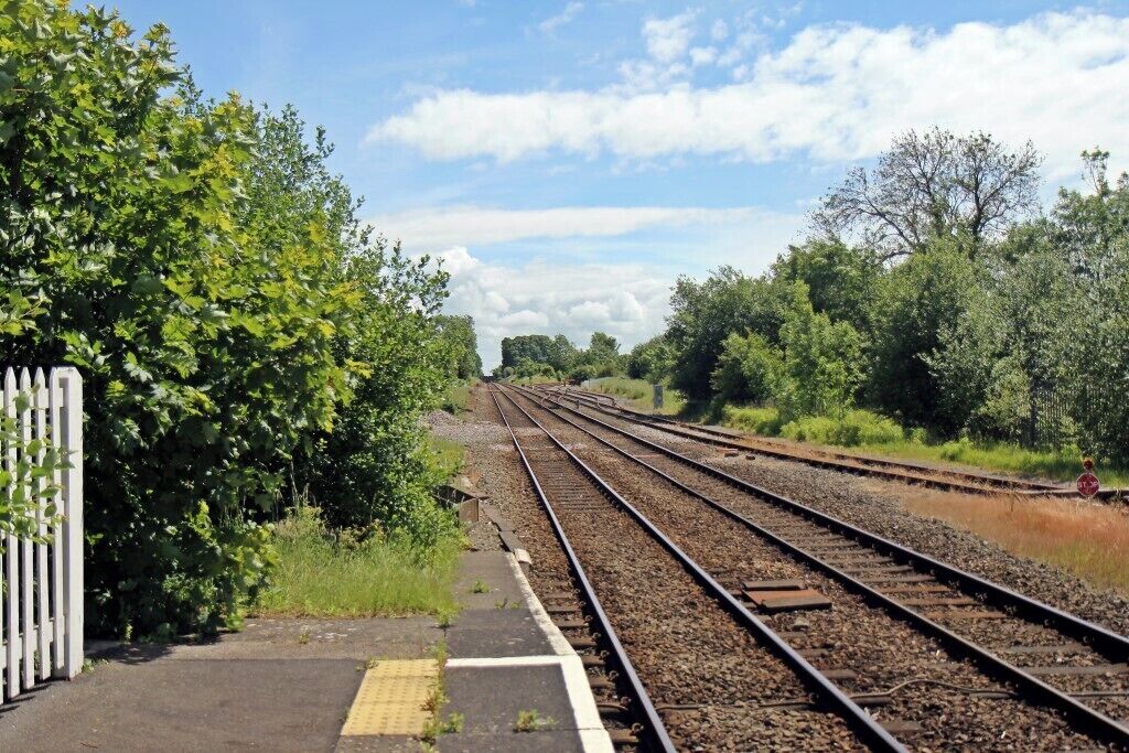Looking south, Gobowen railway station
