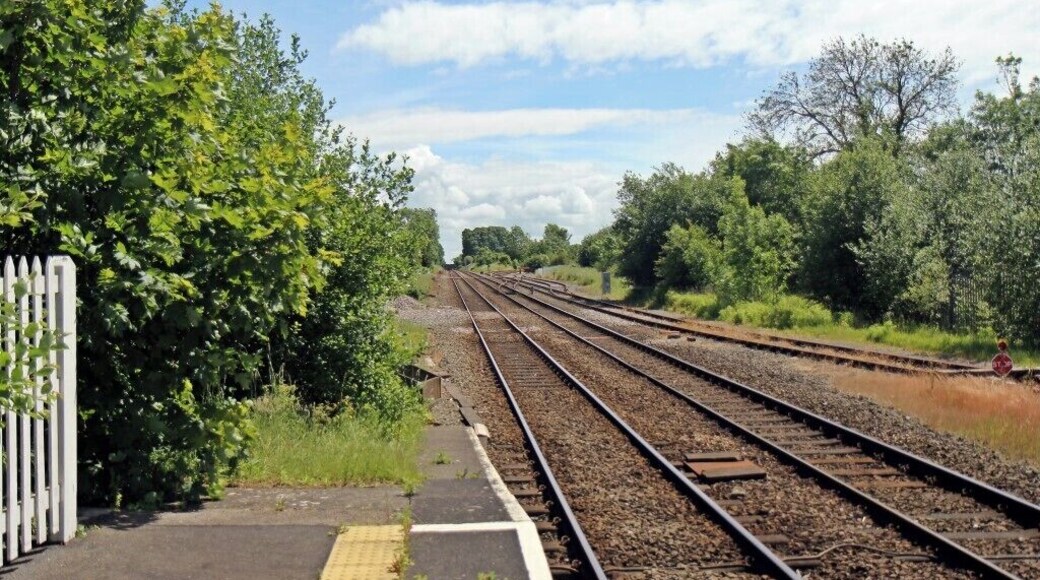 Looking south, Gobowen railway station