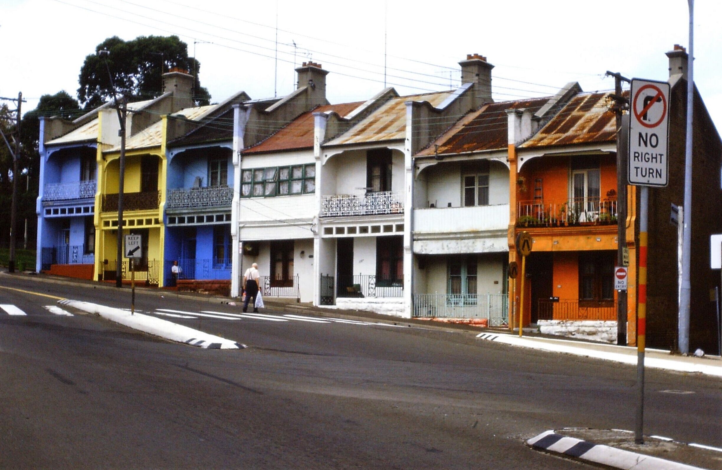 Sydney. March 1986. Less colourful nowadays!