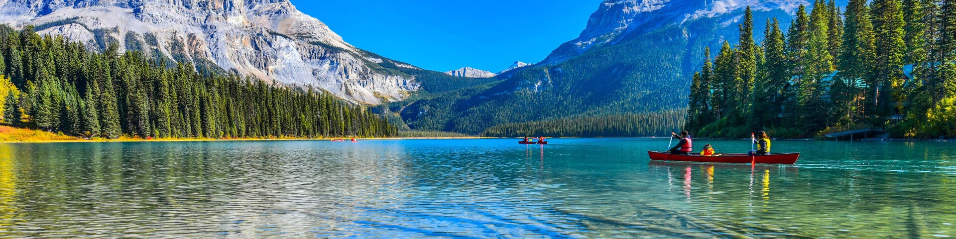 Emerald Lake,Yoho National Park in Canada, Shutterstock ID 1201026013, Purchase Order: SP-1986, Order Number: SP-1986 Expedia thailand youtube cover, Client/Licensee: Expedia.com, Other: Sine Rattayap