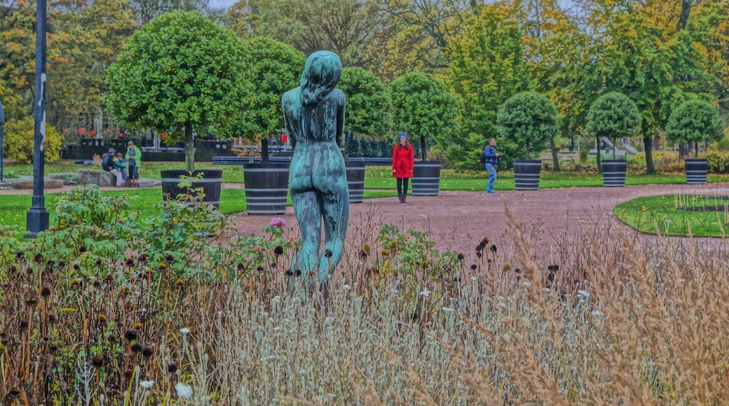 Visit Gothenburg botanical garden. Colors are amazing :)