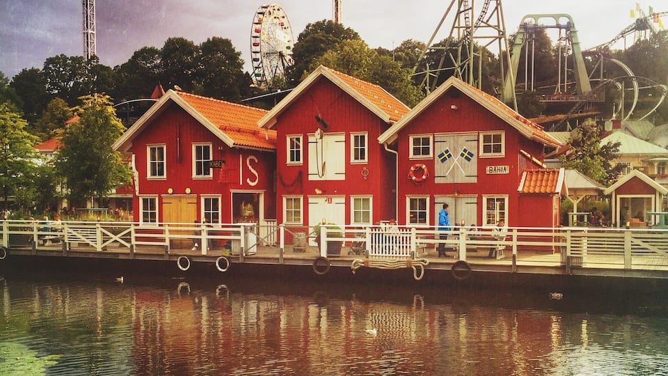 This fun and beautiful place is the most popular theme park in Scandinavia - Liseberg. Don't fret if you're not up for rollercoasters, the park is stunning on its own.
#weekendgetaway #themepark