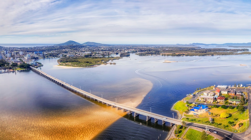 D Forster to Tuncurry Bridge short pan