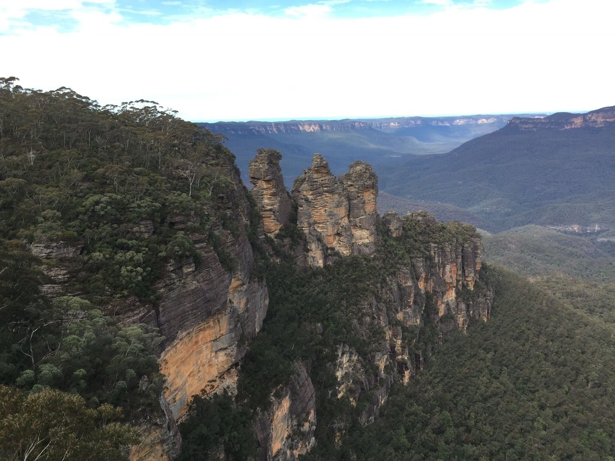 Three Sisters hike at the Blue Mountains in Australia! You can see why it's called that... #AboveItAll