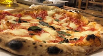 Pizza napoletana em Canel
