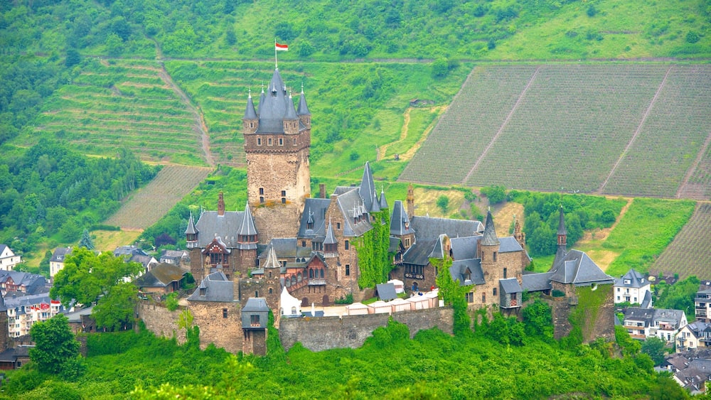 Cochem welches beinhaltet Palast oder Schloss, historische Architektur und ruhige Szenerie