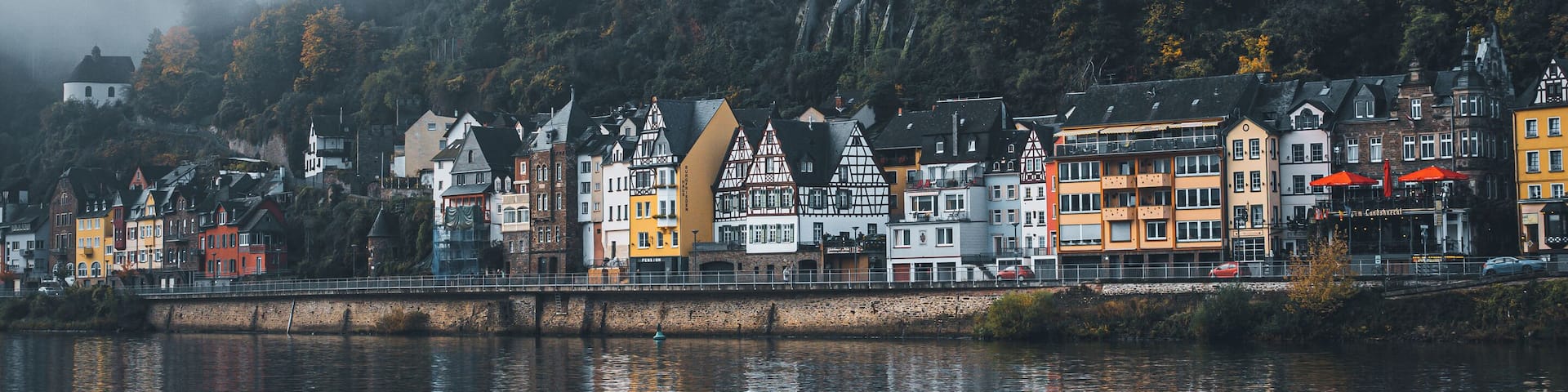 Waking up at 4:30 to enjoy sunrise, or better fogrise, at Cochem. Peaceful and a cosy morning view with smokey chimneys. It was a perfect start of a fun day full with hiking and beautiful German views.
#cochem #fog #travel #germany #mosel #castle #architecture #colors
Make sure you follow me on:
https://www.facebook.com/ShotByCanipel/
https://www.instagram.com/canipel/