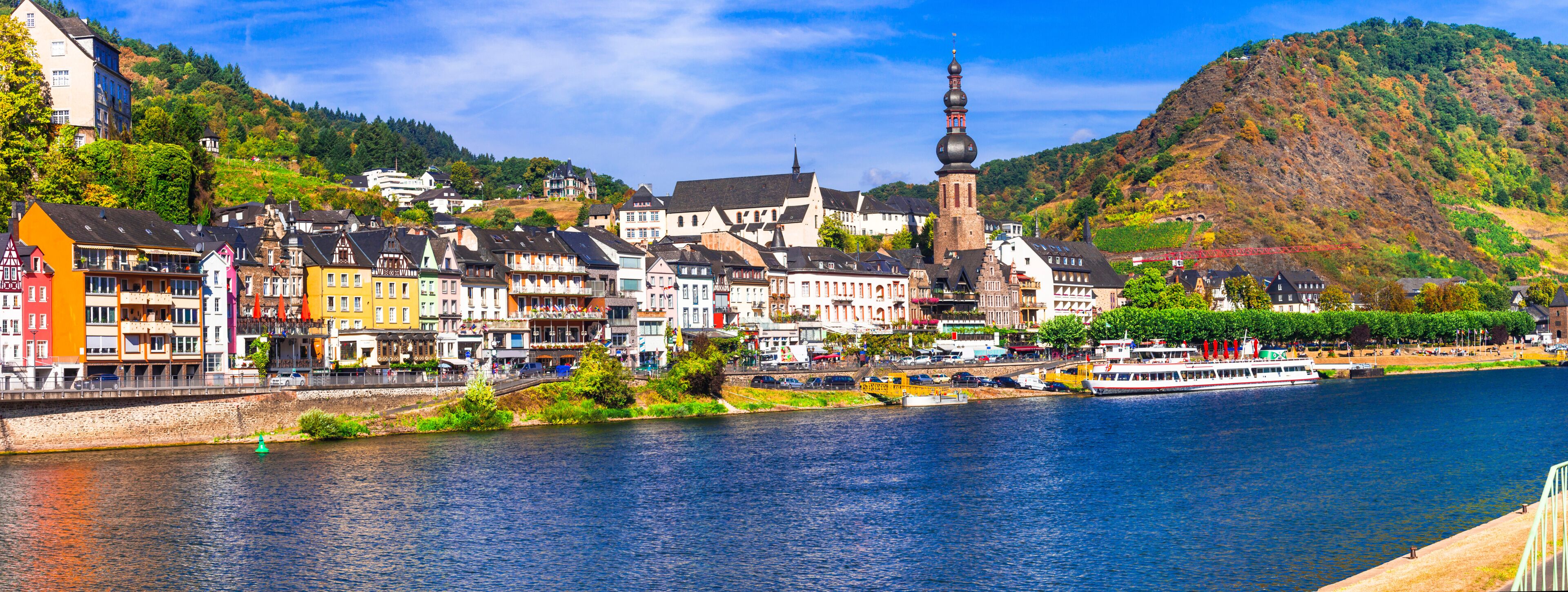 Travel and landmarks of Germany - medieval town Cochem popular for river cruises