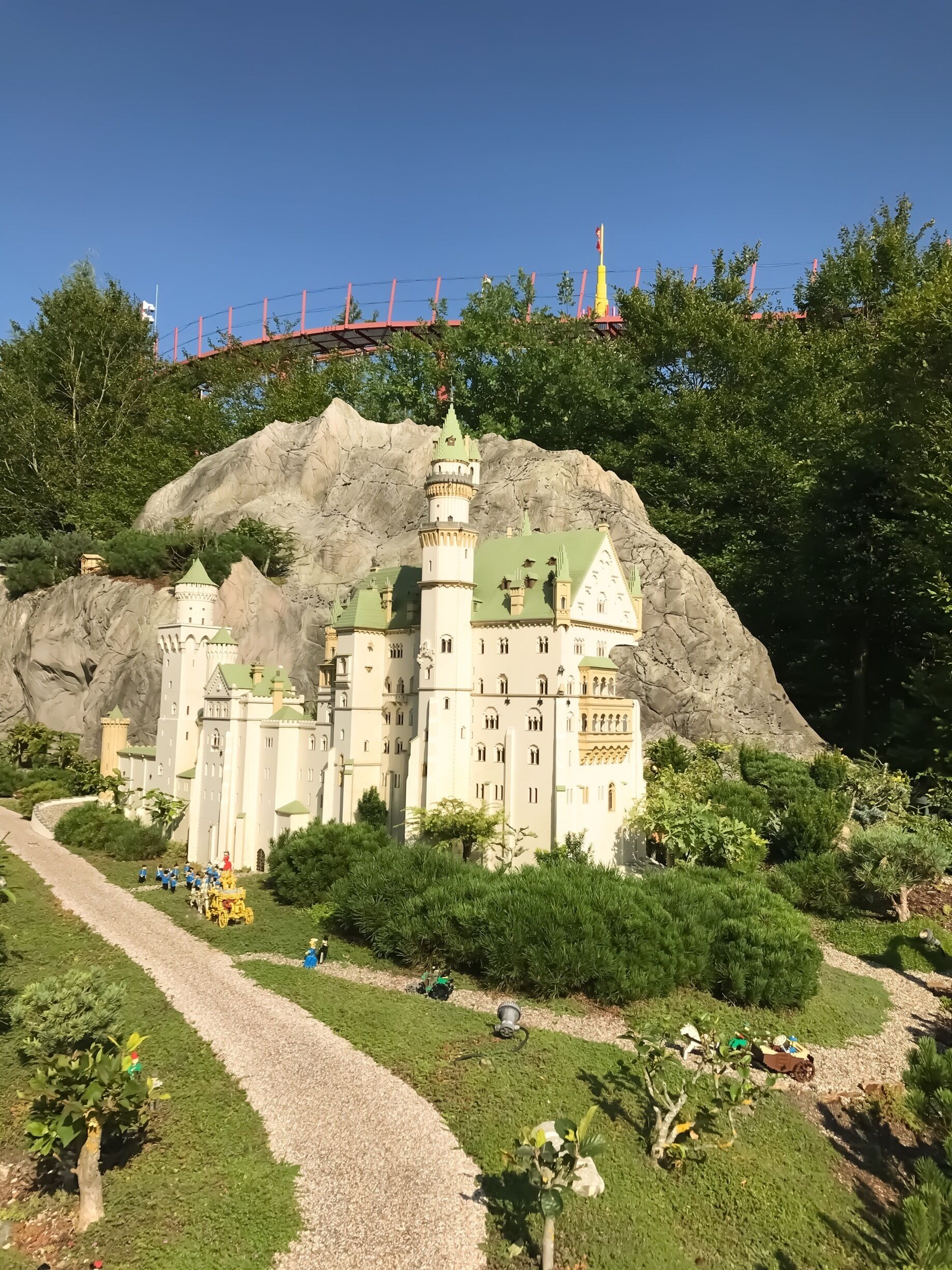 The LEGOLAND Germany opened in May 2002. In the so called Miniland, various attractions were built from over 25 million creation East a for example the Neuschwanstein Castle