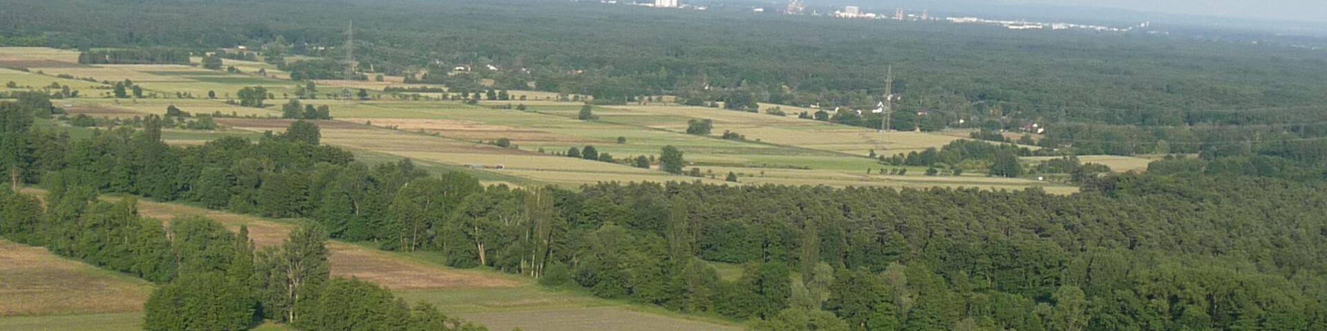 über Wiesen und Felder