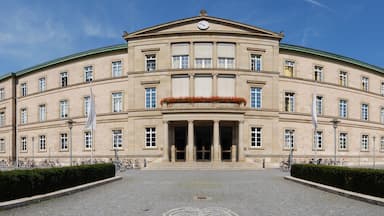 Die Neue Aula der Eberhard Karls Universität Tübingen, Baden-Württemberg.