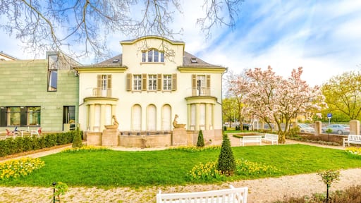 Ruesselsheim , Shutterstock ID 668943679, SF SSA Case with Manager Approval: Case 07151371, Job: Prepay credit, Client/Licensee: , Other: