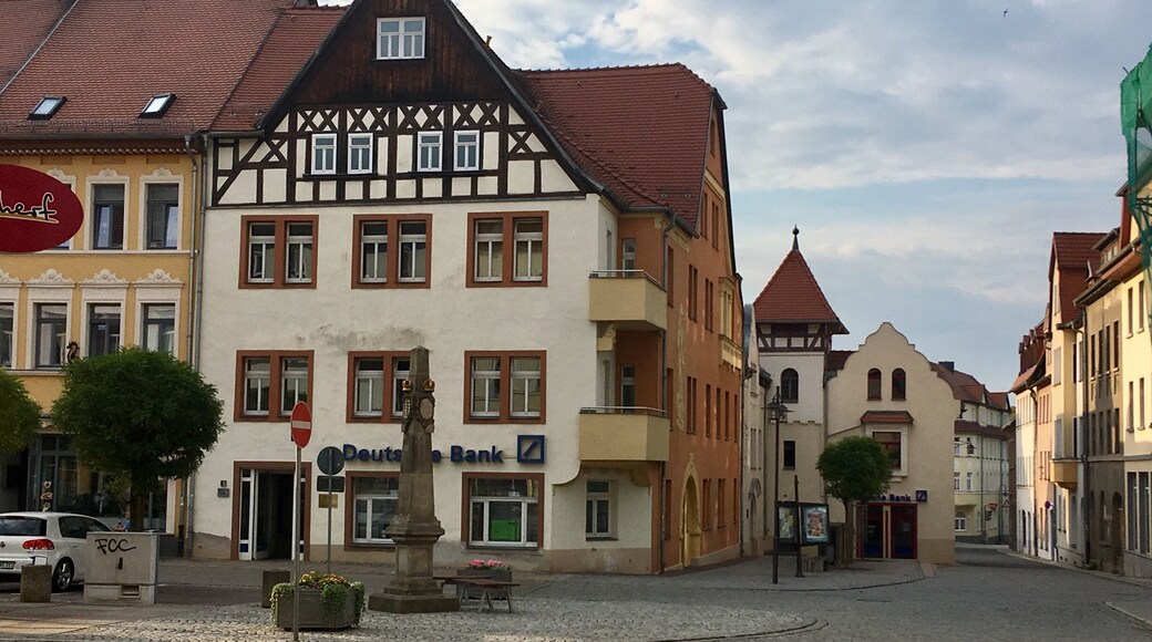 By the Marktplatz in Neustadt am Orla, Germany.