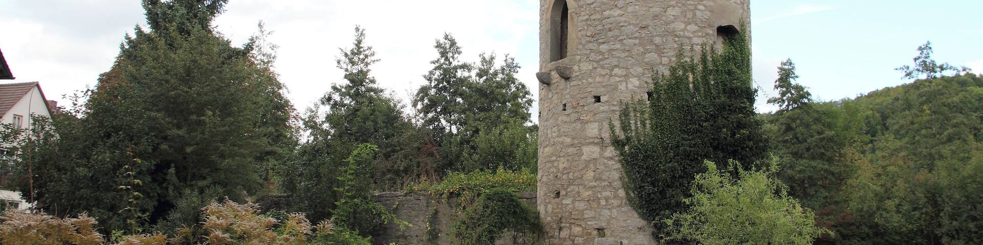 Am Grabenschied mit dem Fuchsturm in Niederstetten.
