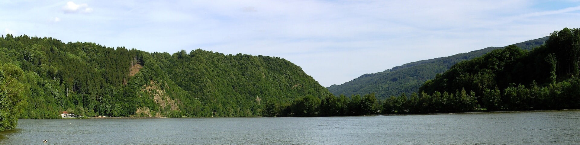 The valley of the danube at the German-Austrian border region.