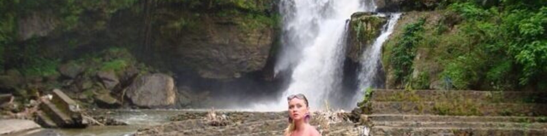 This waterfall that is located closest to the city of Denpasar and the only waterfall that is located not in the highlands or mountains. Tegenungan Waterfall located in the Tegenungan Kemenuh village, District Sukawati, Gianyar. The distance is only about 16 km from Denpasar or 30 minute drive. River waterfall in Petanu Tukad is quite unique. Although not so high (only about four feet tall), water flow is very heavy. The water is also clean and clear. It is suitable for bathing or just playing around water.