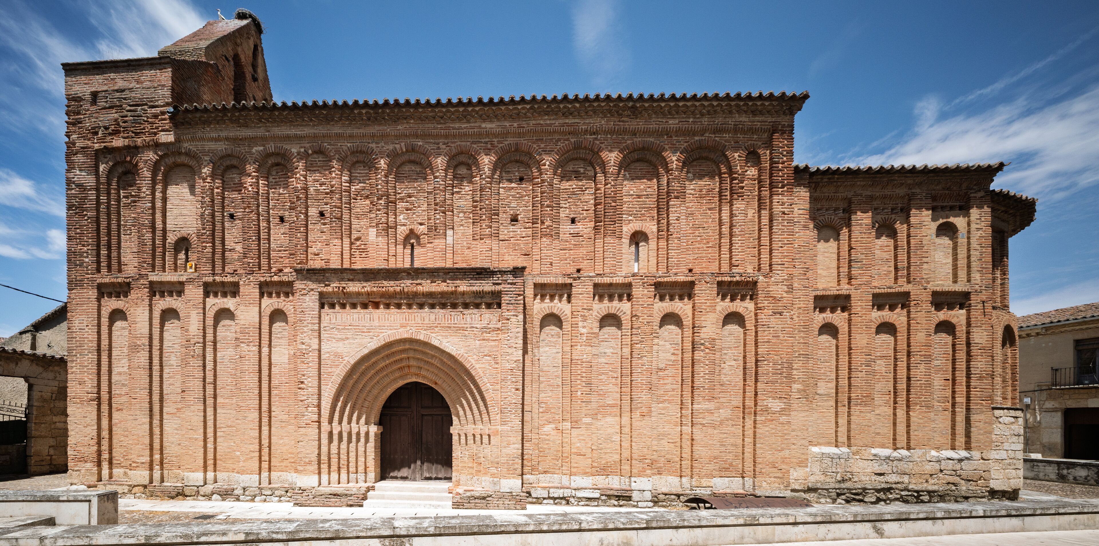 San Lorenzo El Real in Toro features Mudéjar architecture