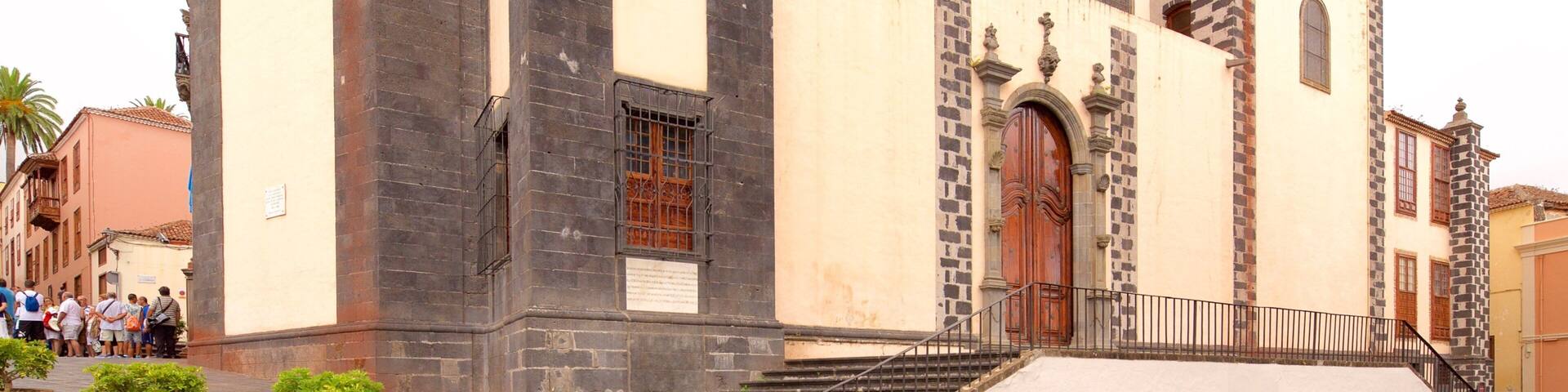 La Orotava which includes a church or cathedral and heritage architecture