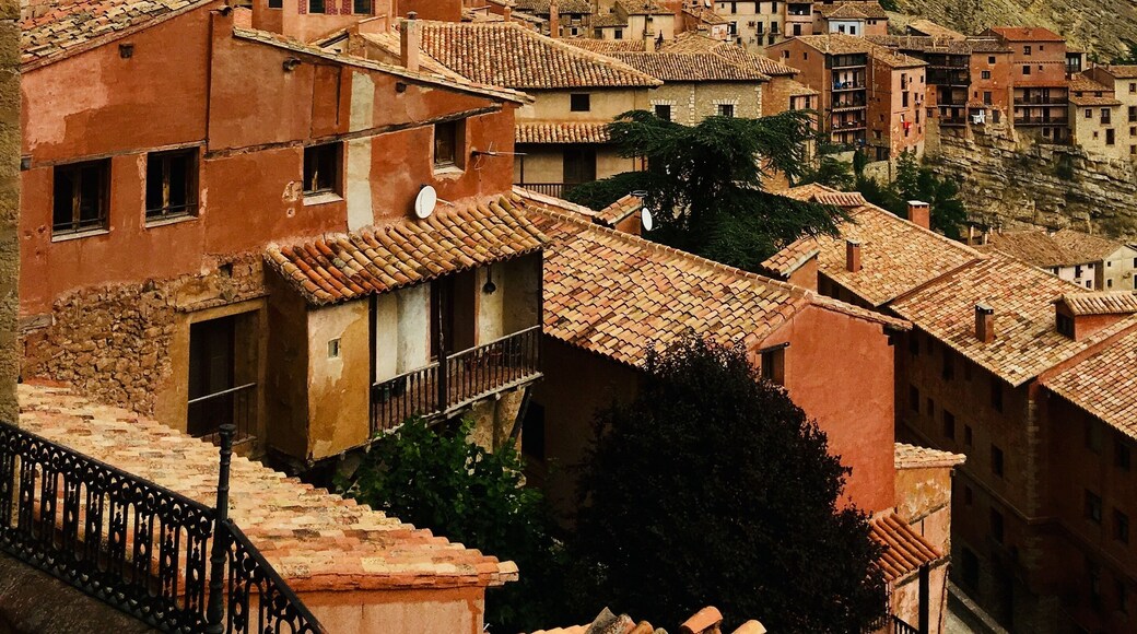 .... discover Albarracín